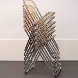 Plia chair designed by Giancarlo Pirretti