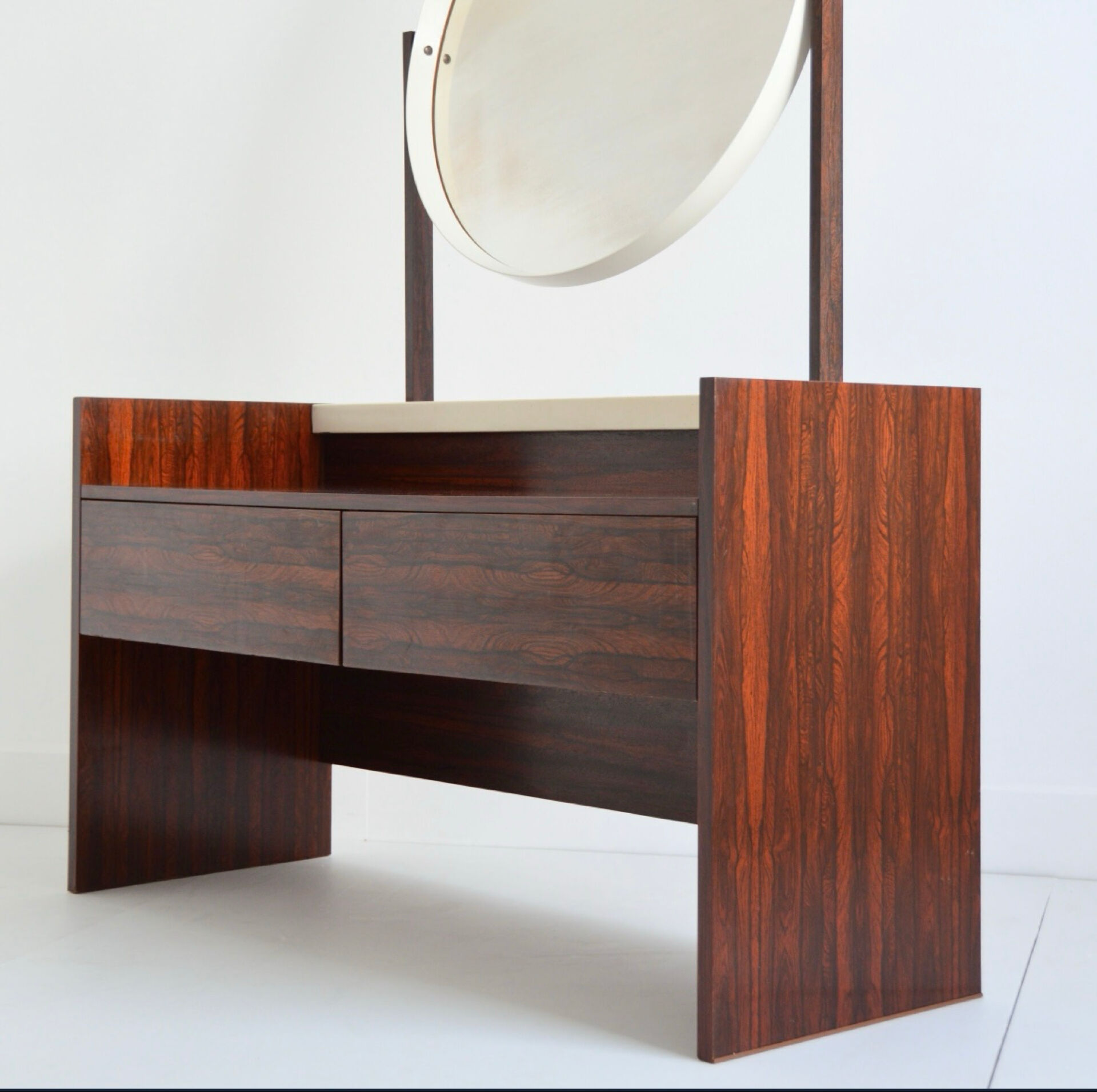 Coiffeuse scandinave palissandre