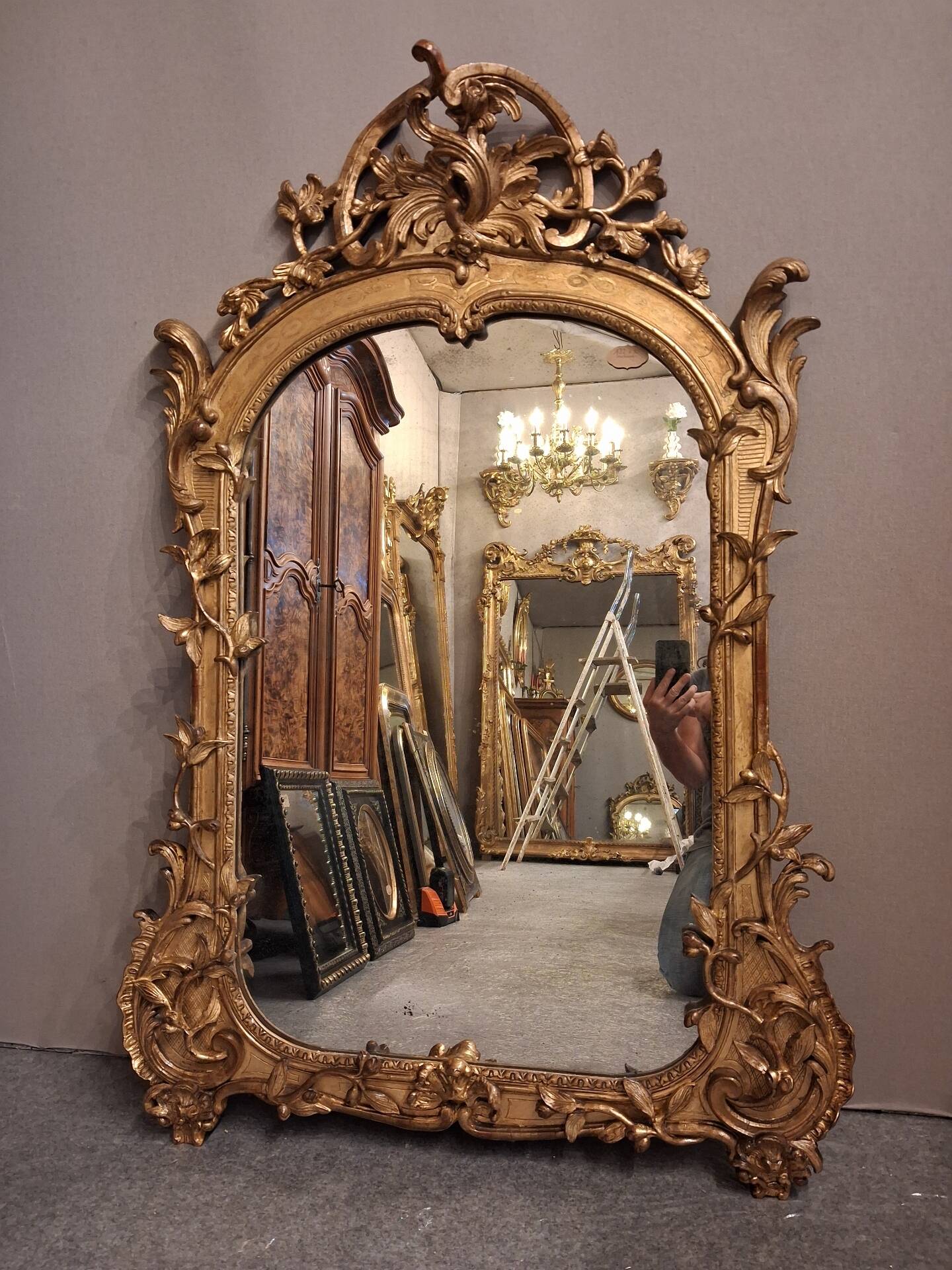 19th-century mirror 132 x 90