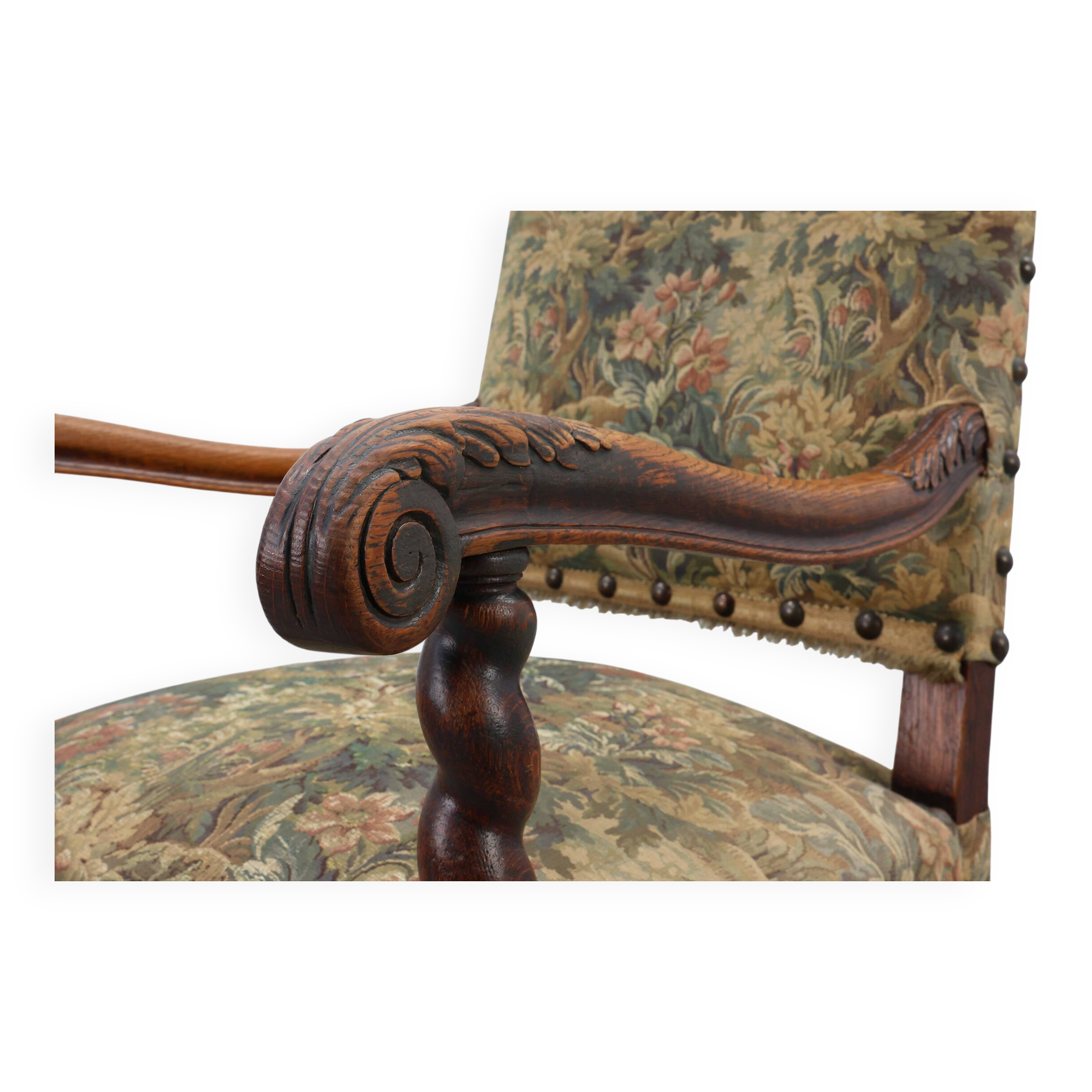 Antique armchair in walnut with tapestry upholstery, UK 17th century