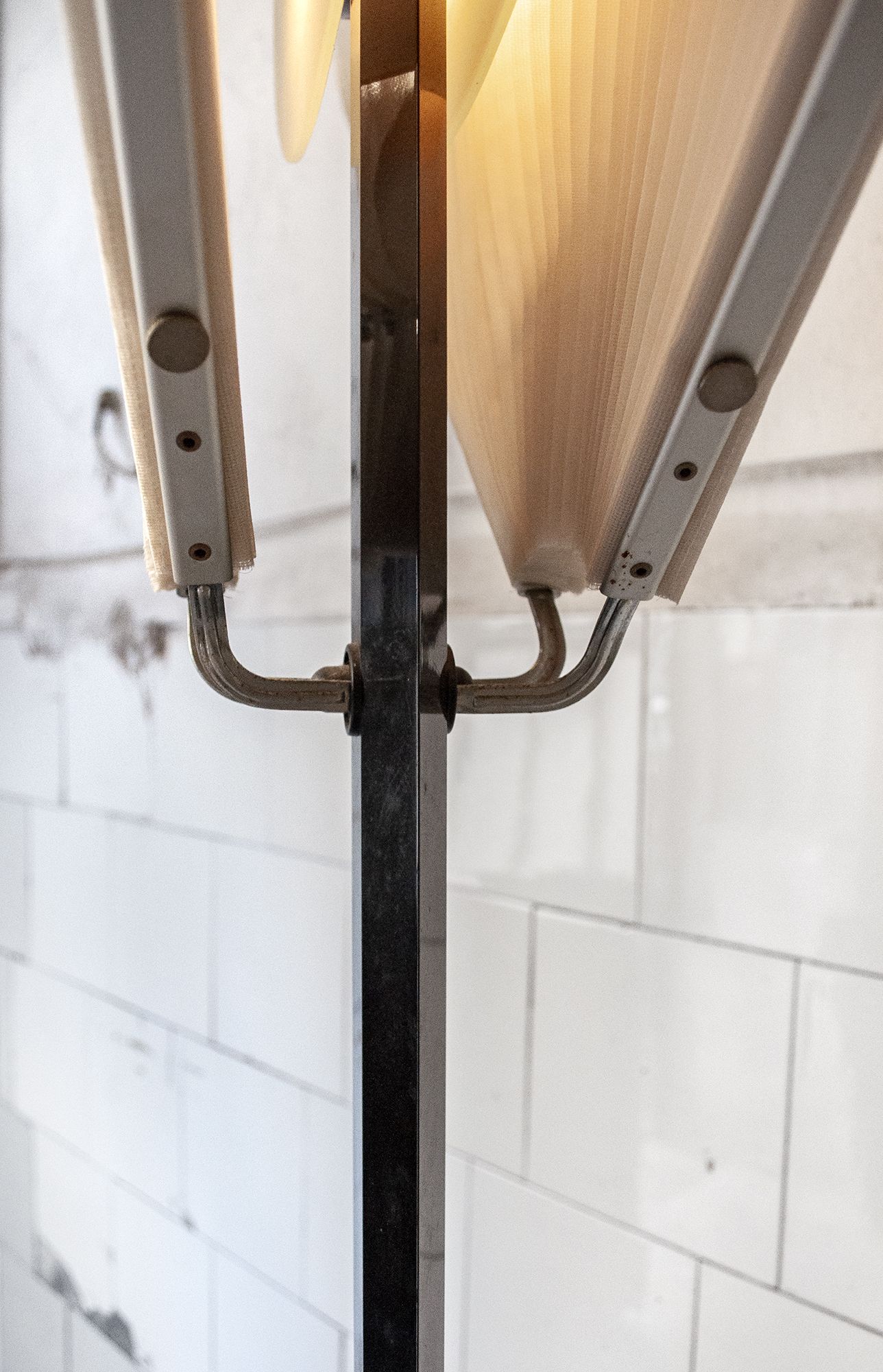 Butterfly lamp by Afra and Tobia Scarpa for Flos Italia Anno 1985