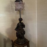 Lampe en bronze style art nouveau