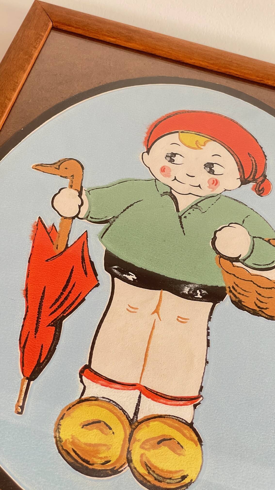 Screen printing on paper medallion