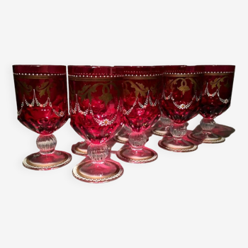 Set of 8 white wine or port glasses in painted glass and red rose enamel murano