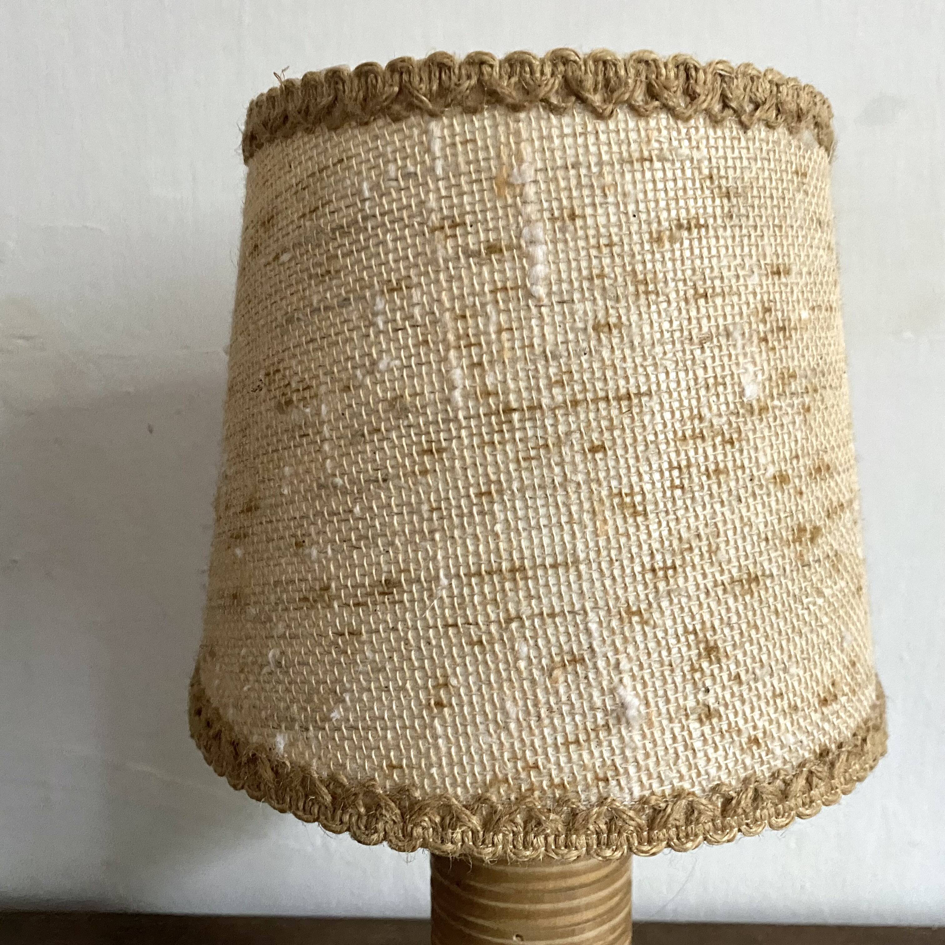 Vintage lamp with turned wooden base 30cm