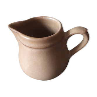 Stoneware milk pot