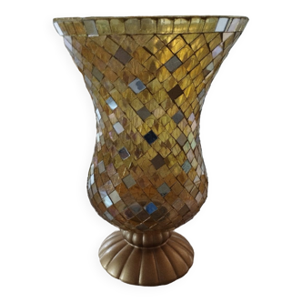 Faceted vase