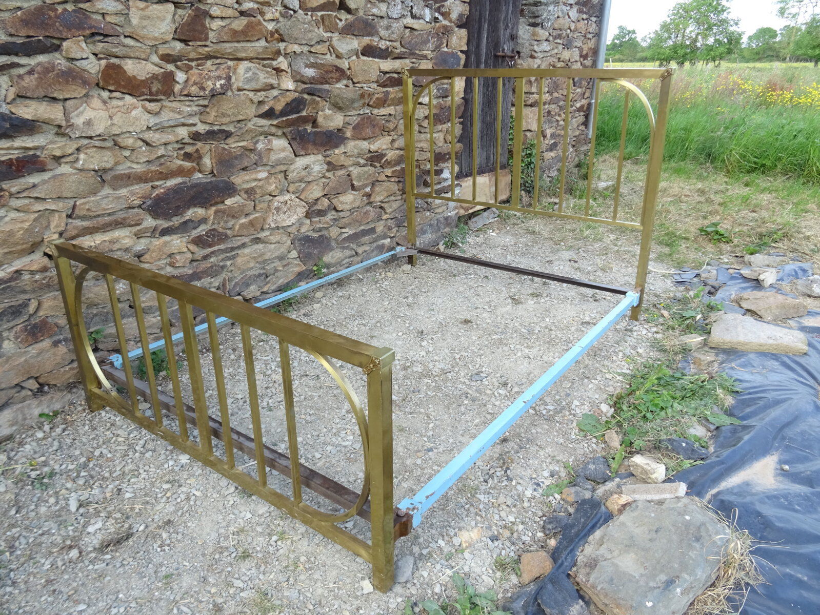 Antique brass bed in 140