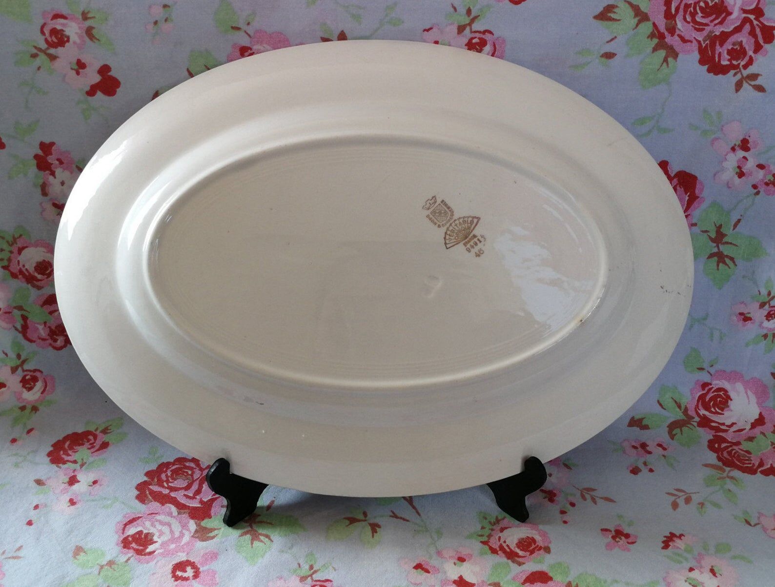 Grand Plat Oval Ancient Digoin Sarreguemines - True Opaque - Golden Contour