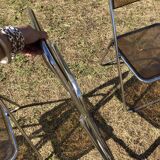 Lot 5 folding chairs in brown plexiglass 70s