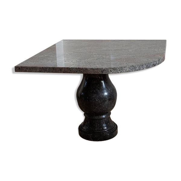 Table d'angle en granit