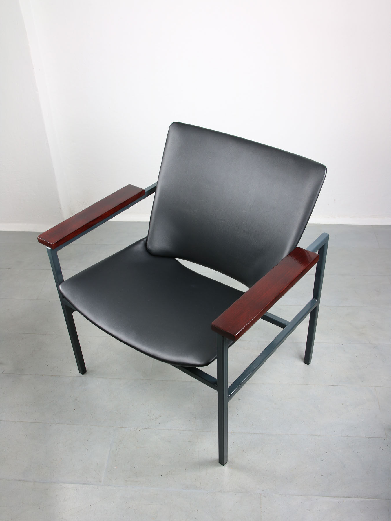 Shell Armchair by Niko Kralj for Stol, 1950s