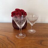 2 verres à vin en verre gravé 9 cl et 6 cl