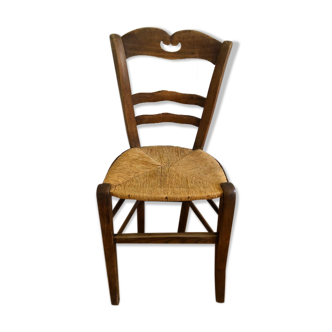 Rustic mulched chair