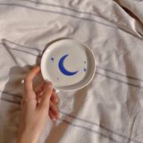 Moon cup