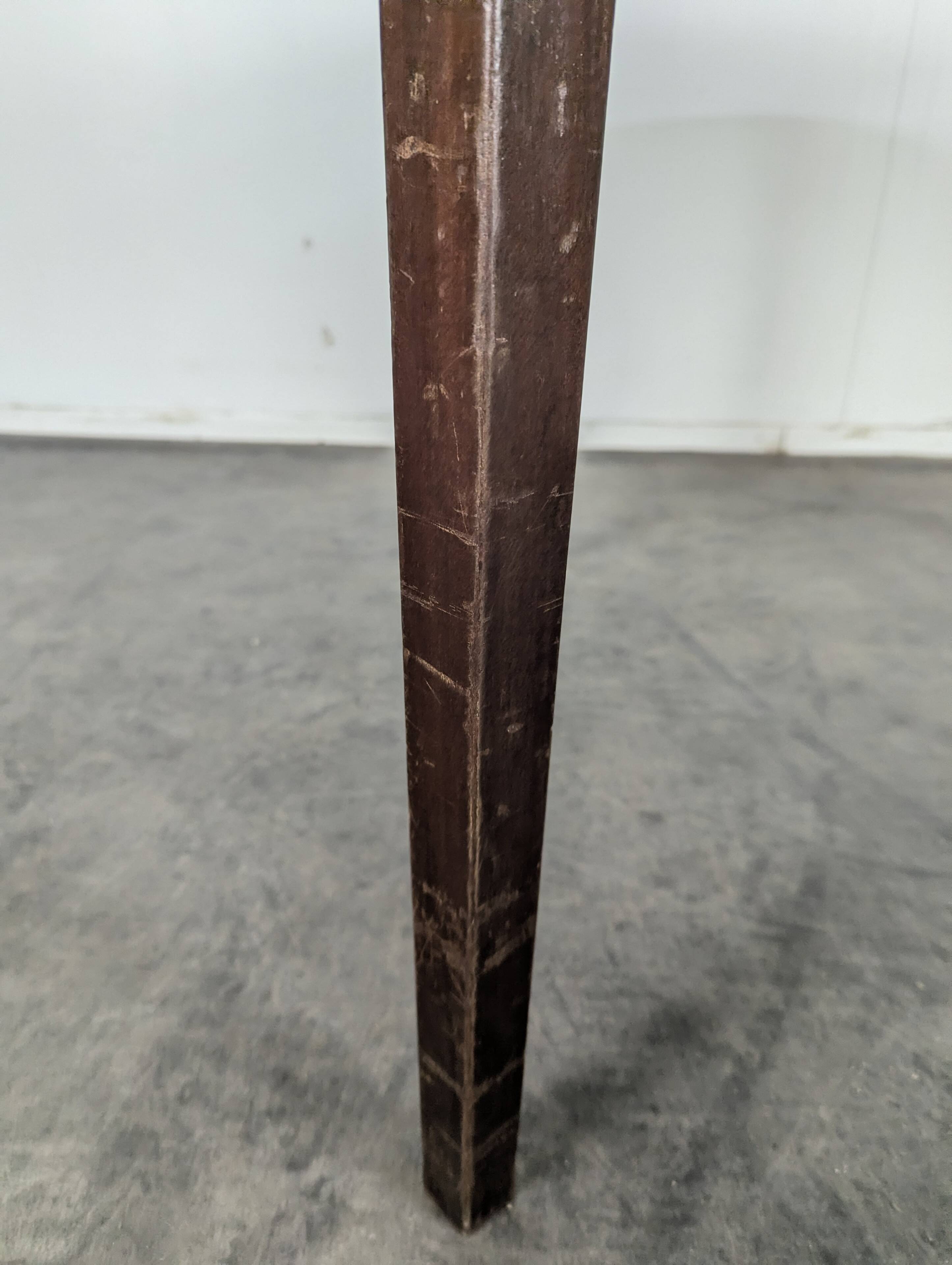 Scandinavian table in rosewood