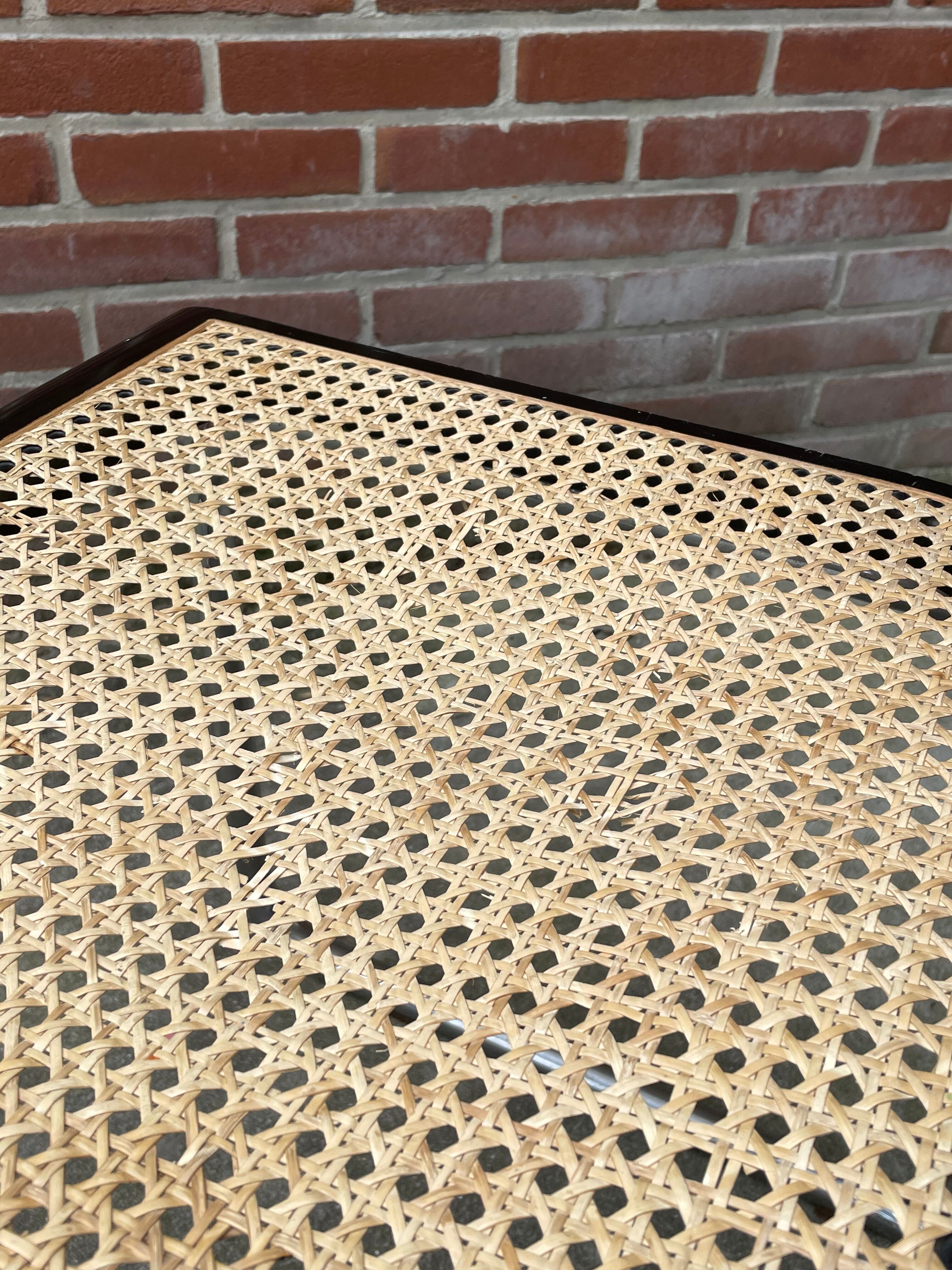 Cesca design chair b32 model