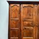 Important buffet deux-corps en noyer, de belle proportion, datant du XVIIIe