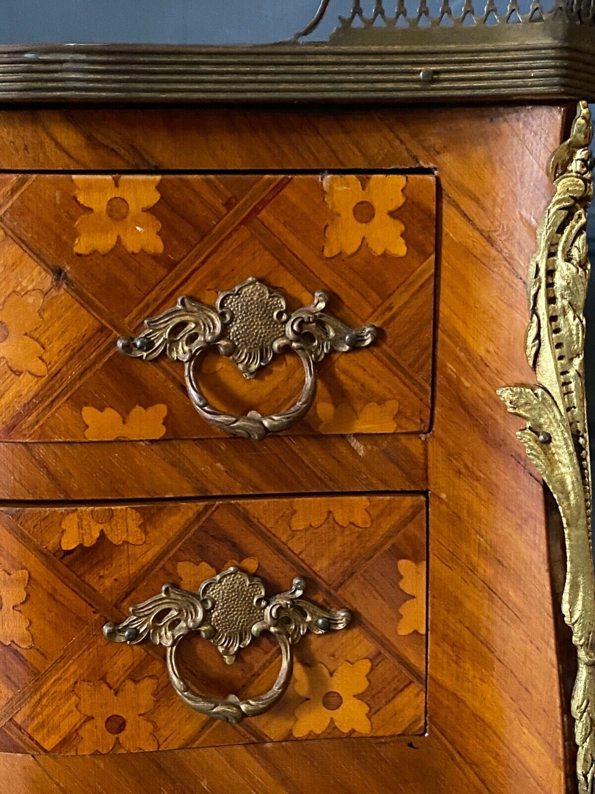 Pair of bedside tables Louis XV style marquetry with shamrocks and XXth bronze