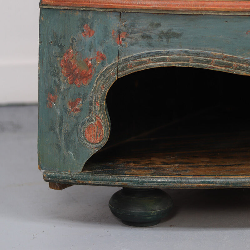 Swedish Gustavian Folk Art Painted Corner Cabinet / Cupboard