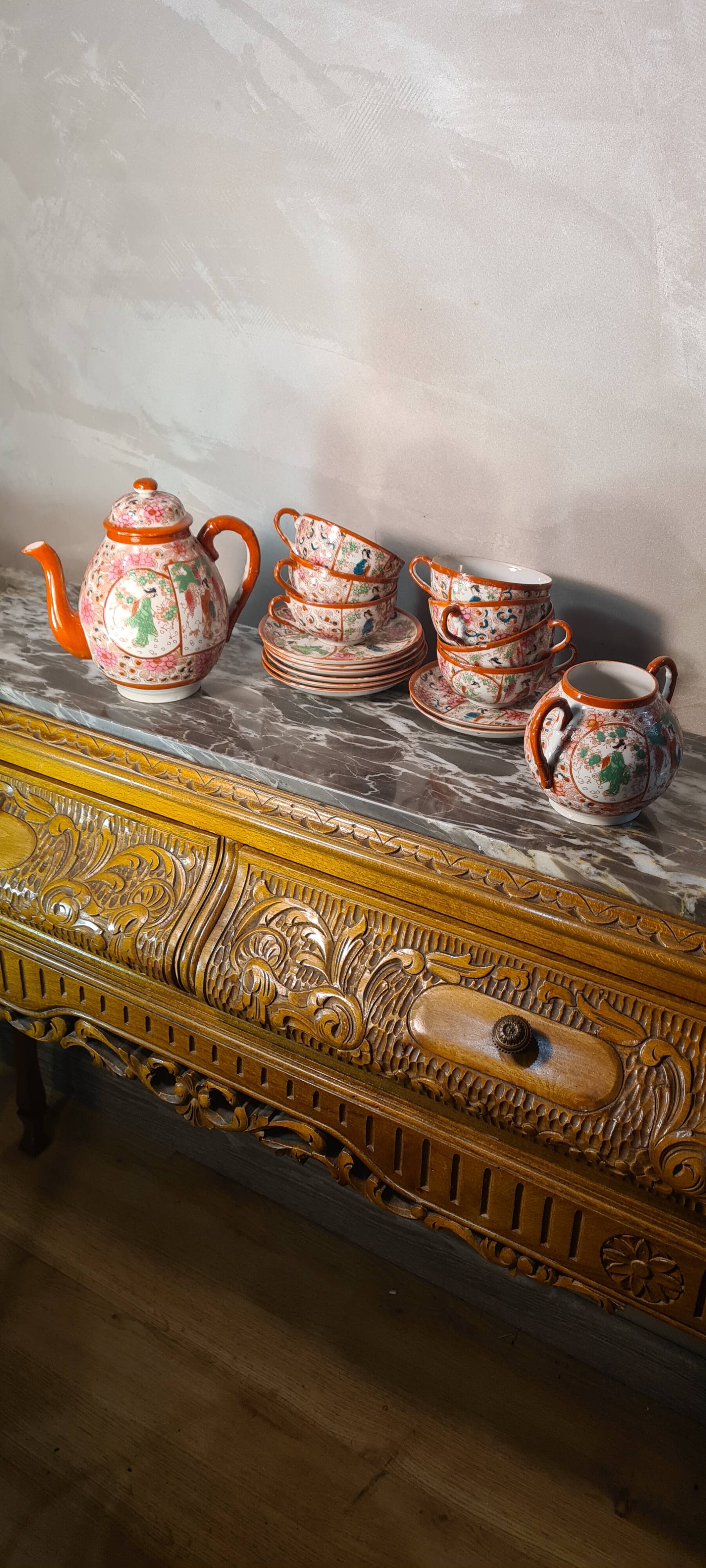 lot  7 tasses  porcelaine  the ou café    japonaise  et  theiere  1950 a 70