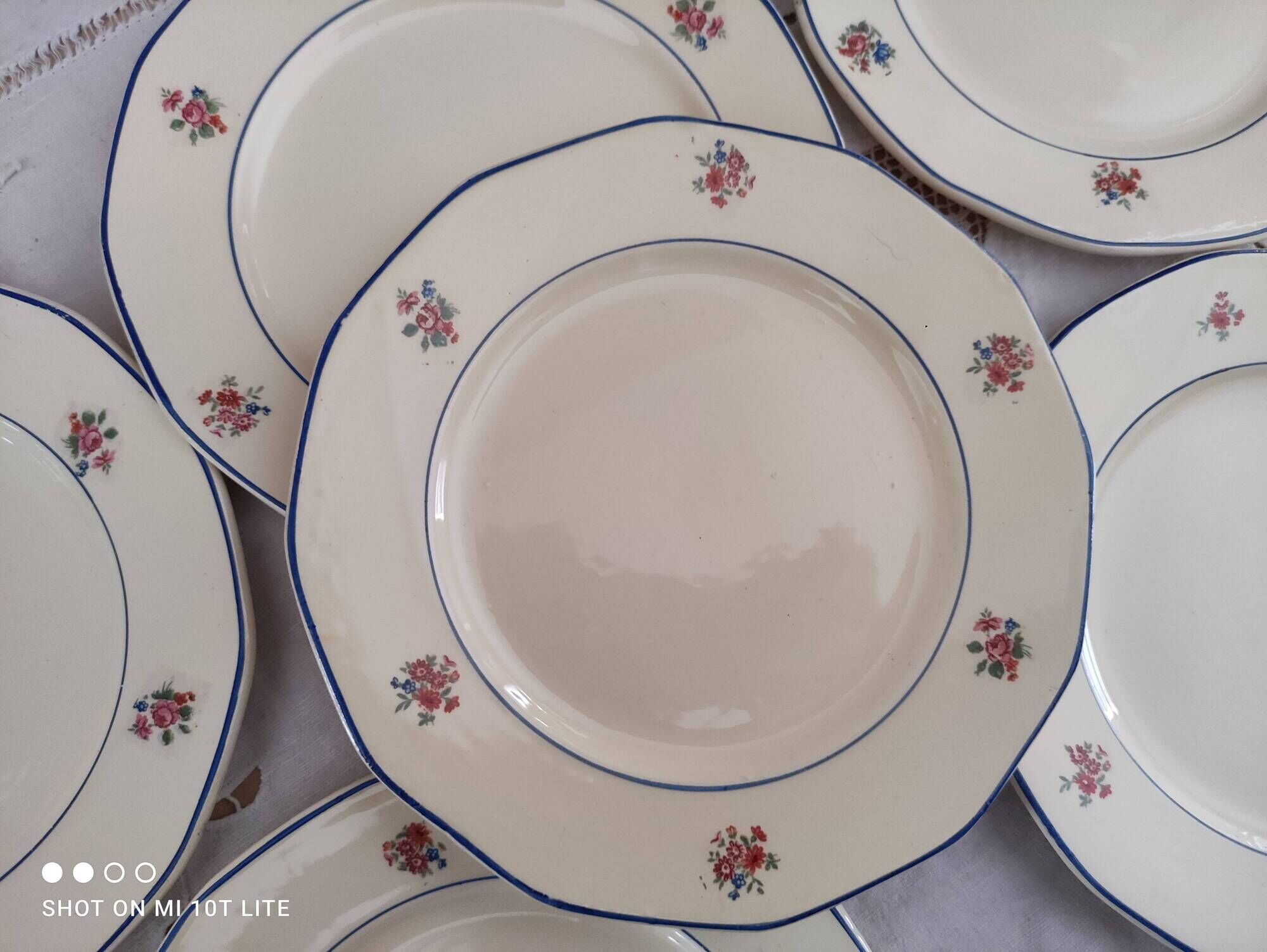 Set of 6 dessert plates in Badonviller earthenware decoration pink and blue border