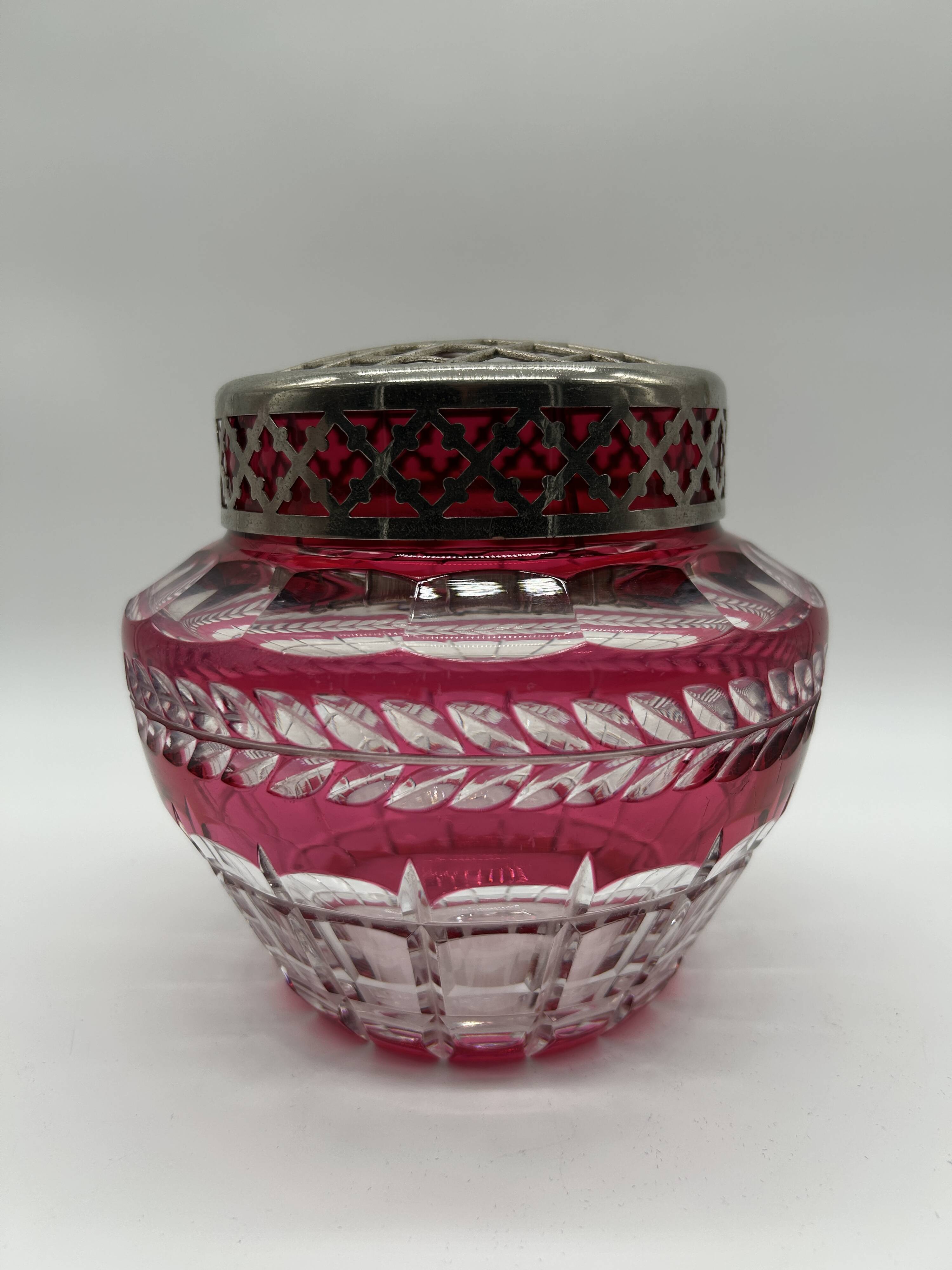 Crystal flower holder from the VSL Art Deco period.