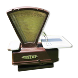 Bakelite Trader's Balance Testut