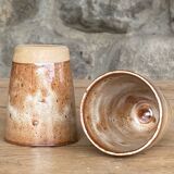 2 mugs en grès de Roger Jacques