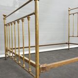 1920s brass bed