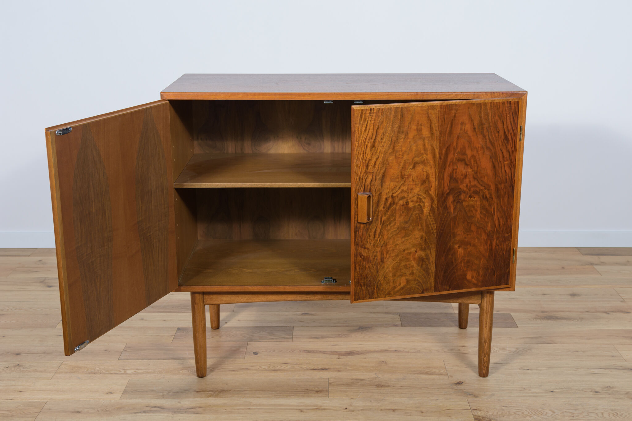 Buffet par Børge Mogensen pour l’usine de meubles de Søborg, années 1960