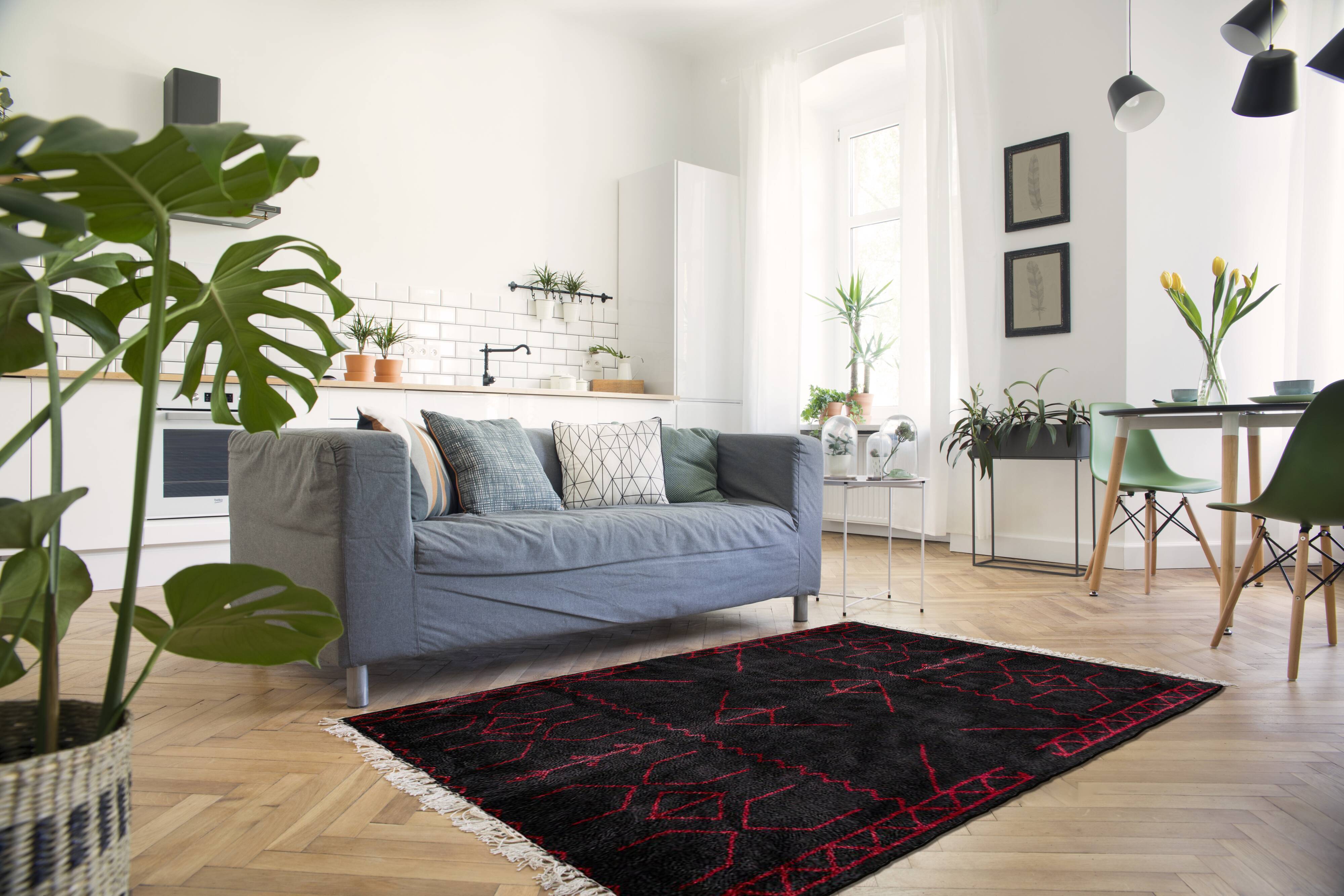 Tapis marocain moderne noir