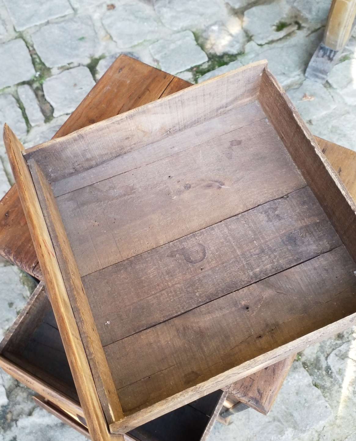 Furniture has 7 drawers