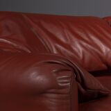 2-seat Maralunga sofa designed by Vico Magistretti for Cassina