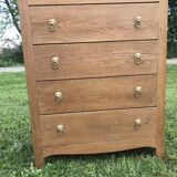 Solid oak chest of drawers
