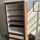 Bookcase/shelf