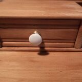 Dressing table with solid wood mirror