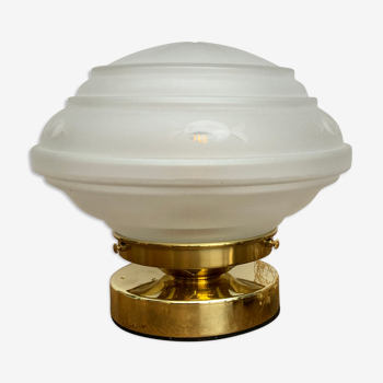 Vintage globe-deposed glass lamp