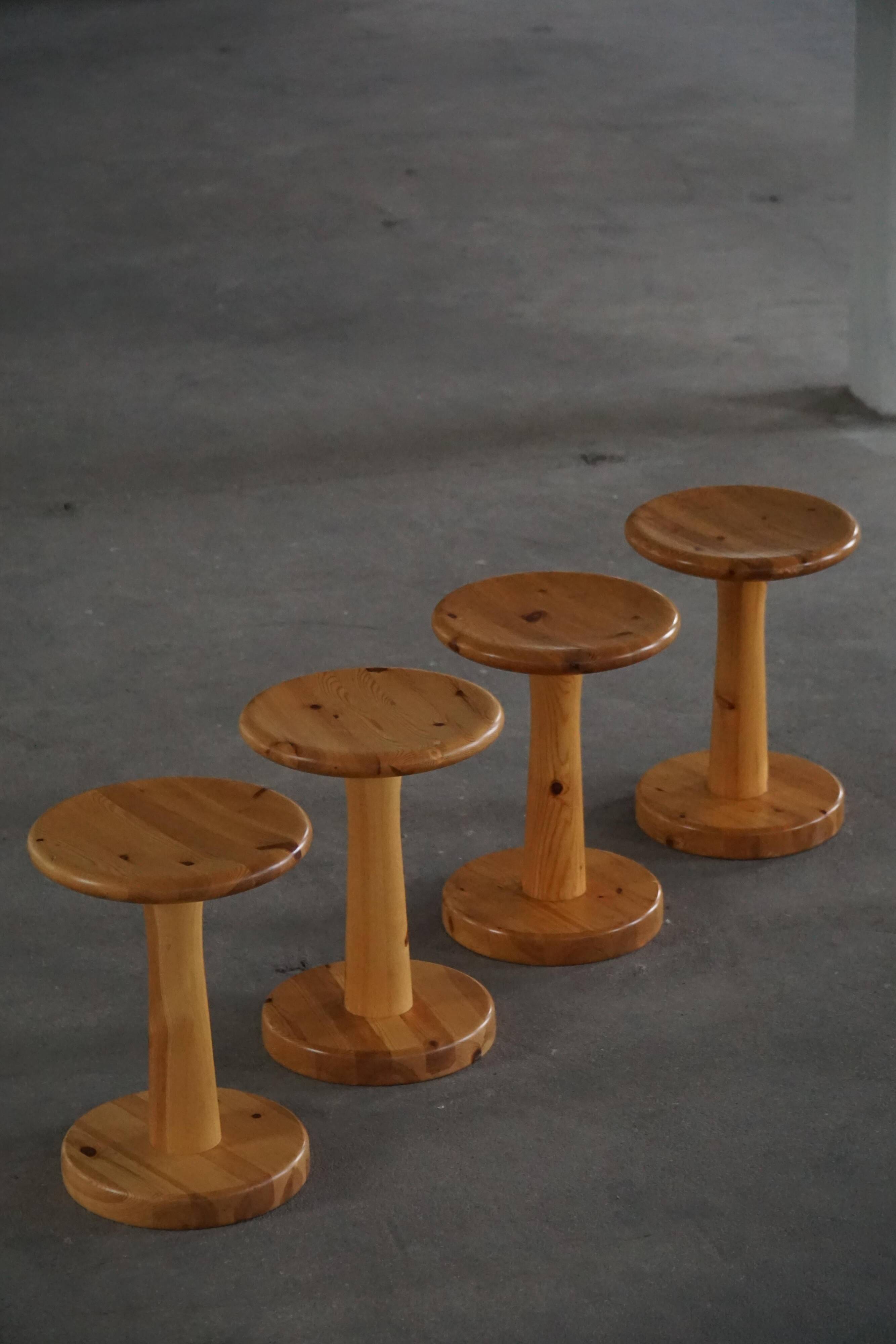 Set of 4 Danish stools / side tables in pine by Rainer Daumiller, mid-20th century, 1970.
