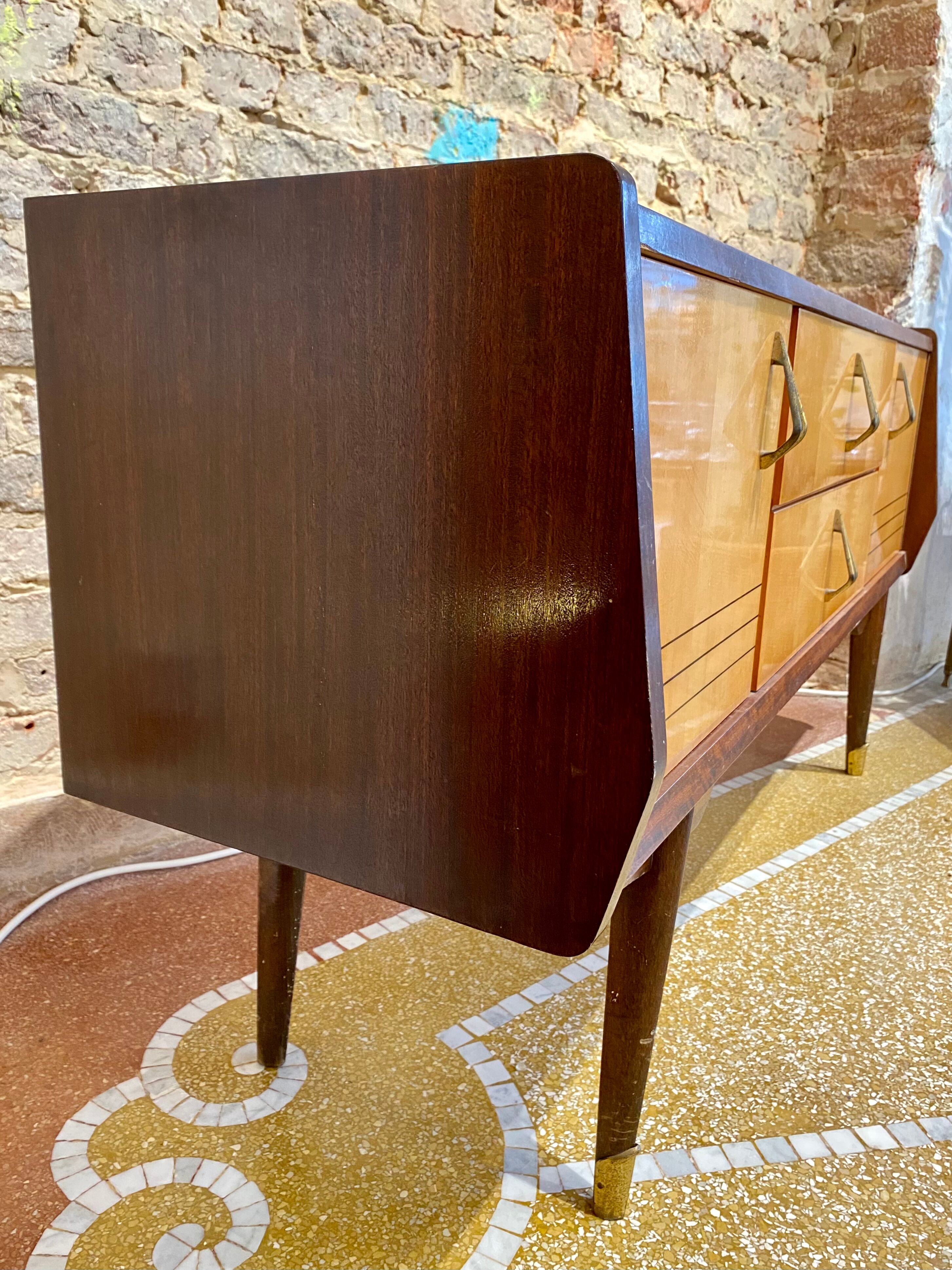 Vintage lacquered row 50s/60s