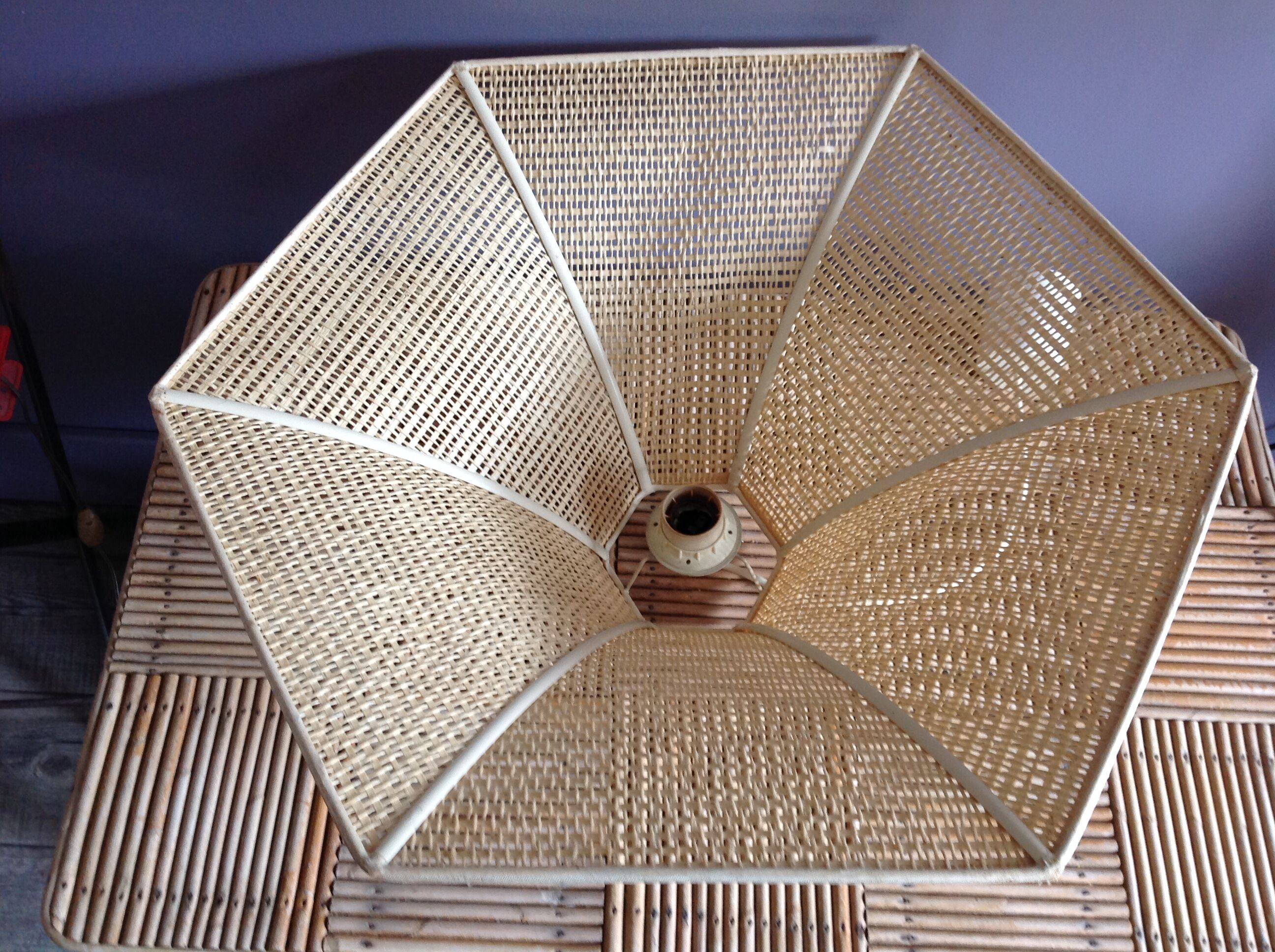 Vintage pagoda suspension