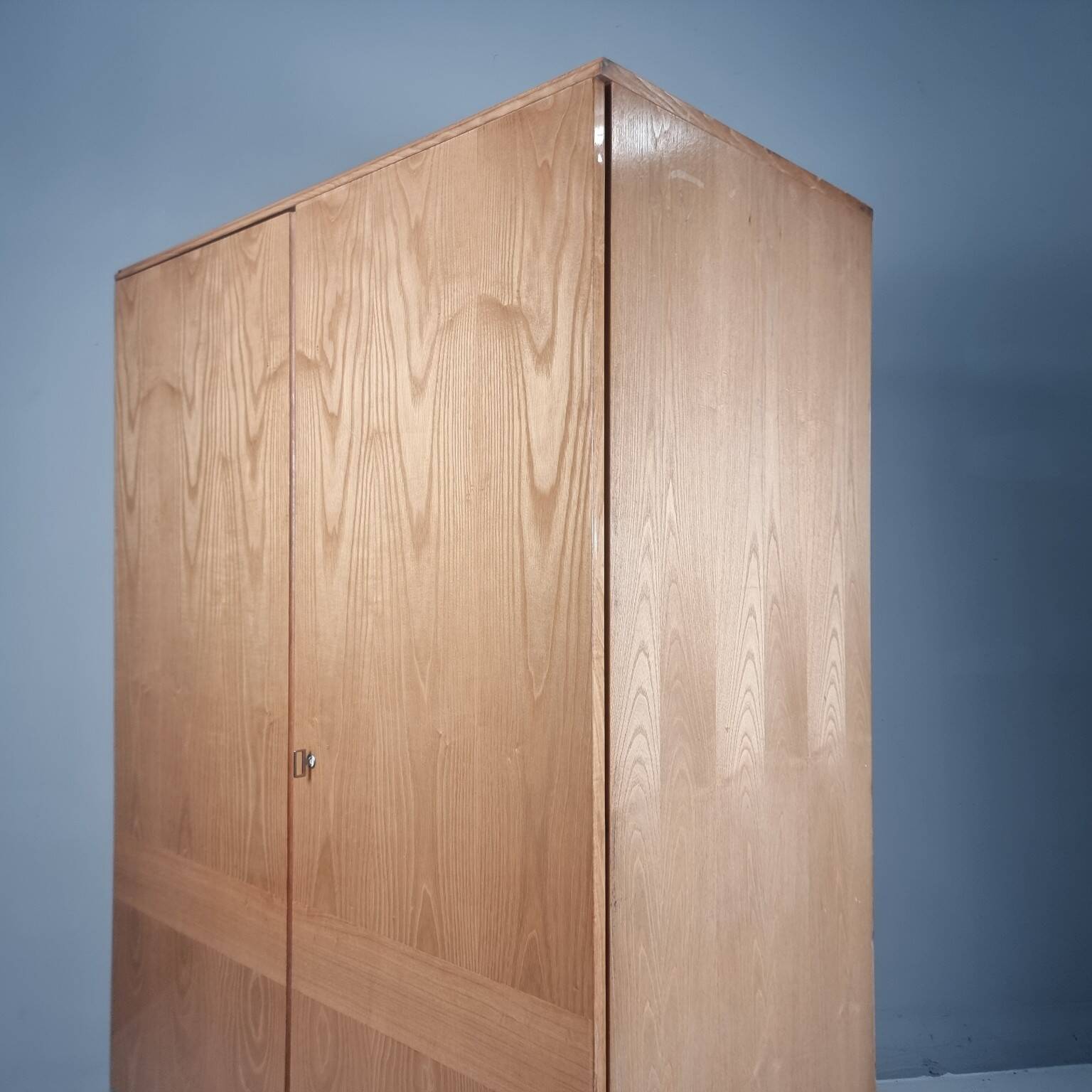 Vintage Wardrobe by Francisek Mezulanik, 1960s