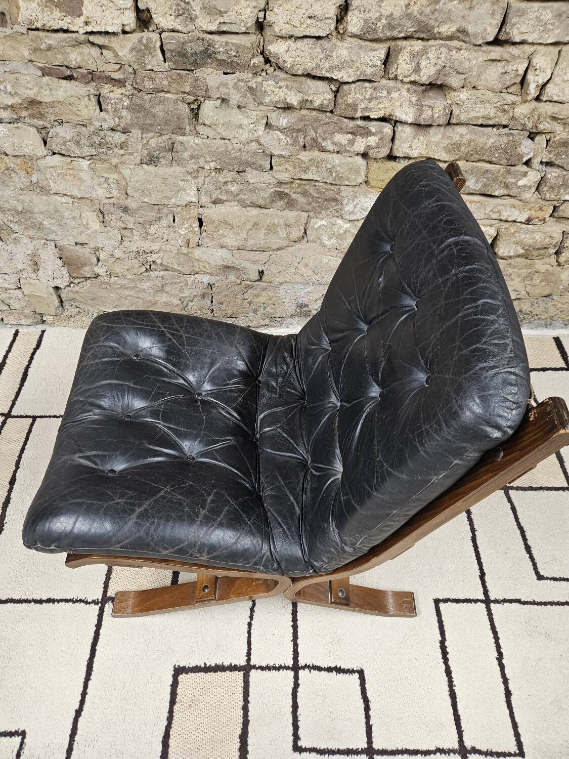 Fauteuil cuir vintage 1970"