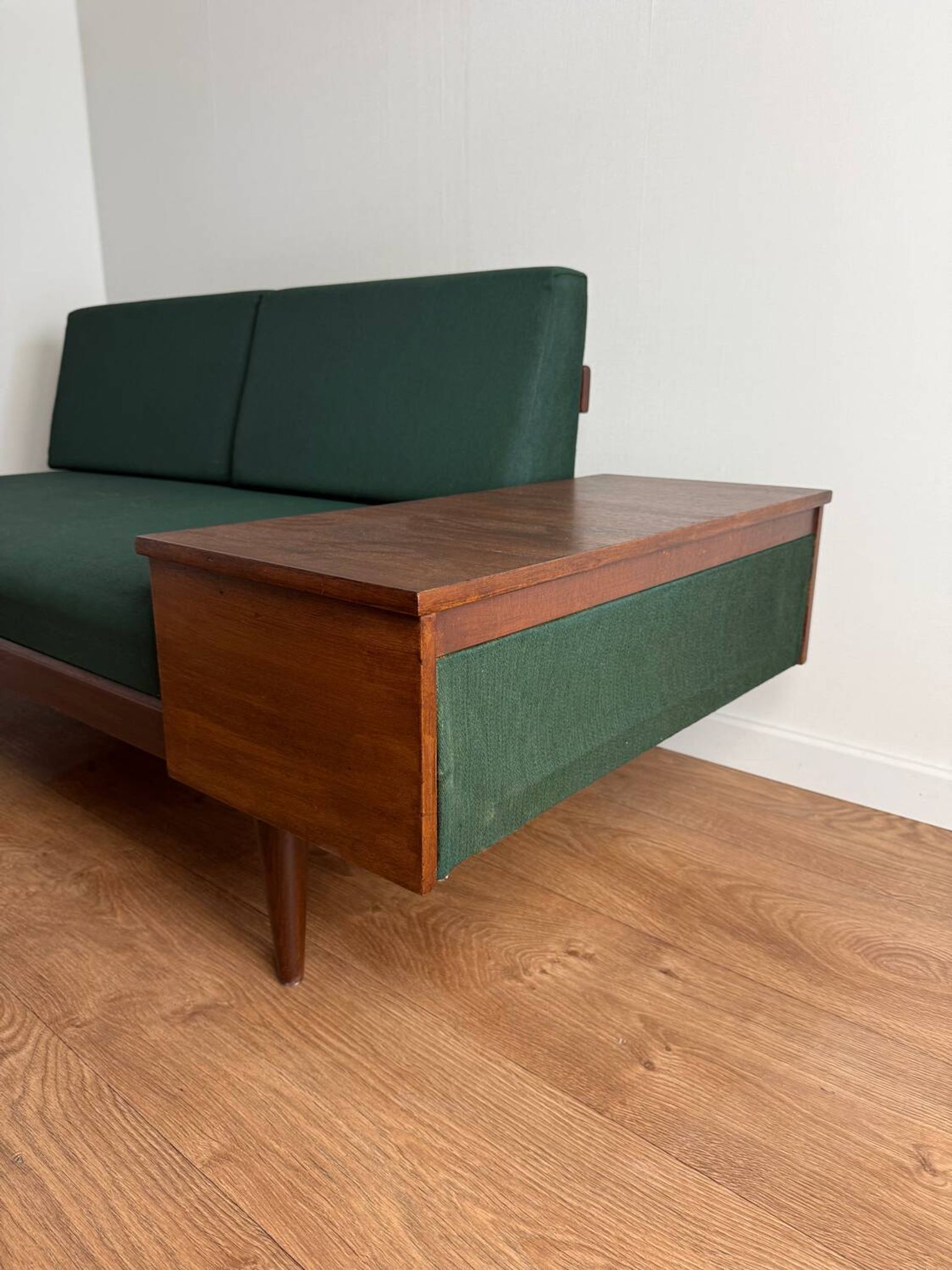 "Svanette" sofa or DayBed, Norway 1960, svane combina - vintage-