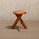 Tabouret Pierre Chapo S31 'Modèle A' en orme massif, France
