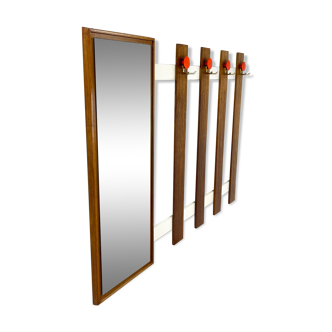Retro coat rack with mirror