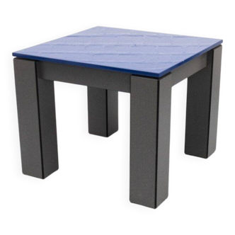 Table à manger postmoderne bleue
