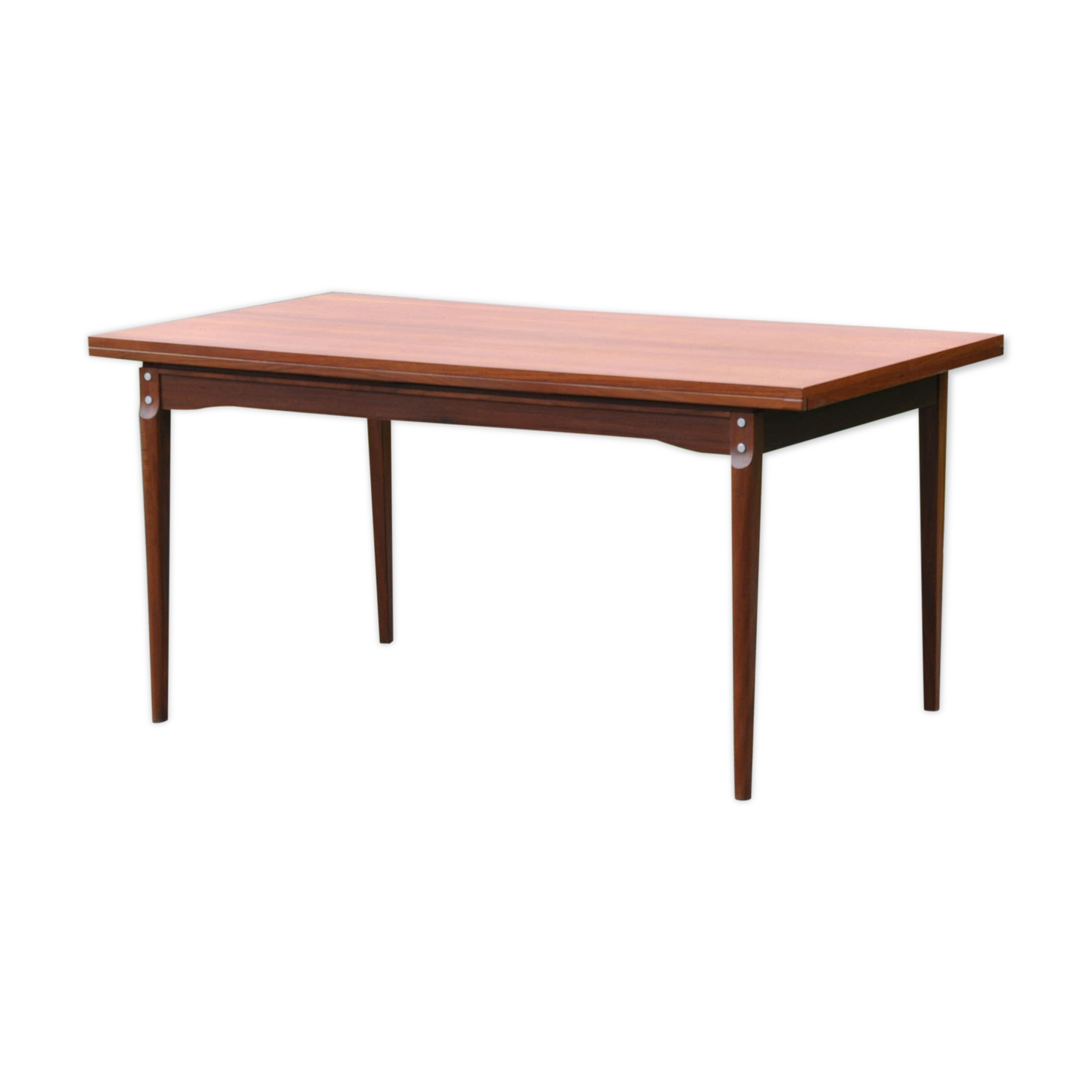 Scandinavian table