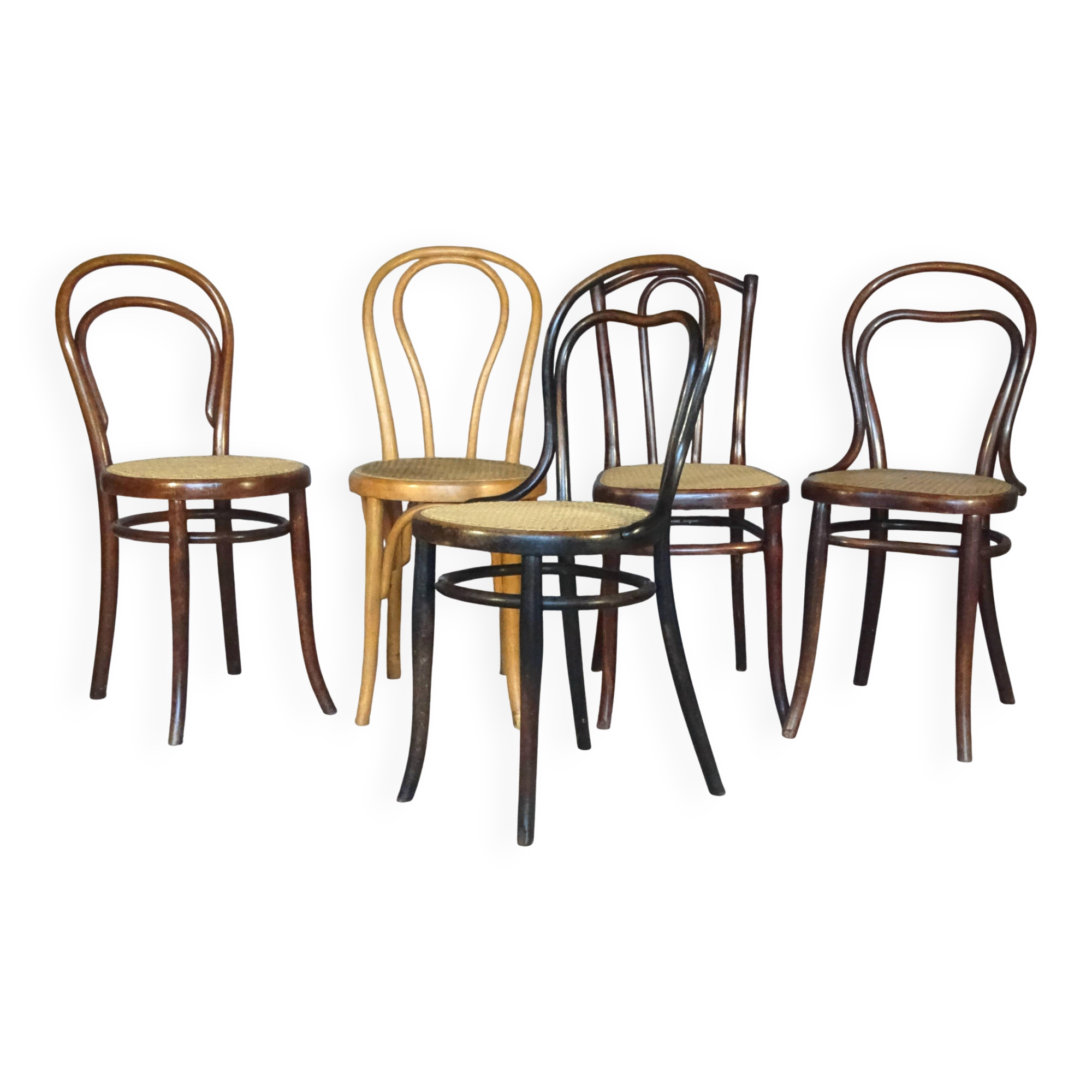 5 "half" bistro chairs, mismatched, 1910 to 1930 - Caned (4 Thonet)