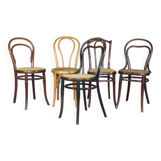 5 "half" bistro chairs, mismatched, 1910 to 1930 - Caned (4 Thonet)